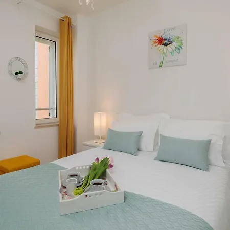 アパート Centerlink *